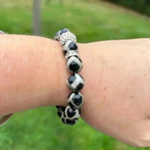 4/$50 Leopard  print gemstone beaded bracelet 7.5 inches - Picture 4 of 6